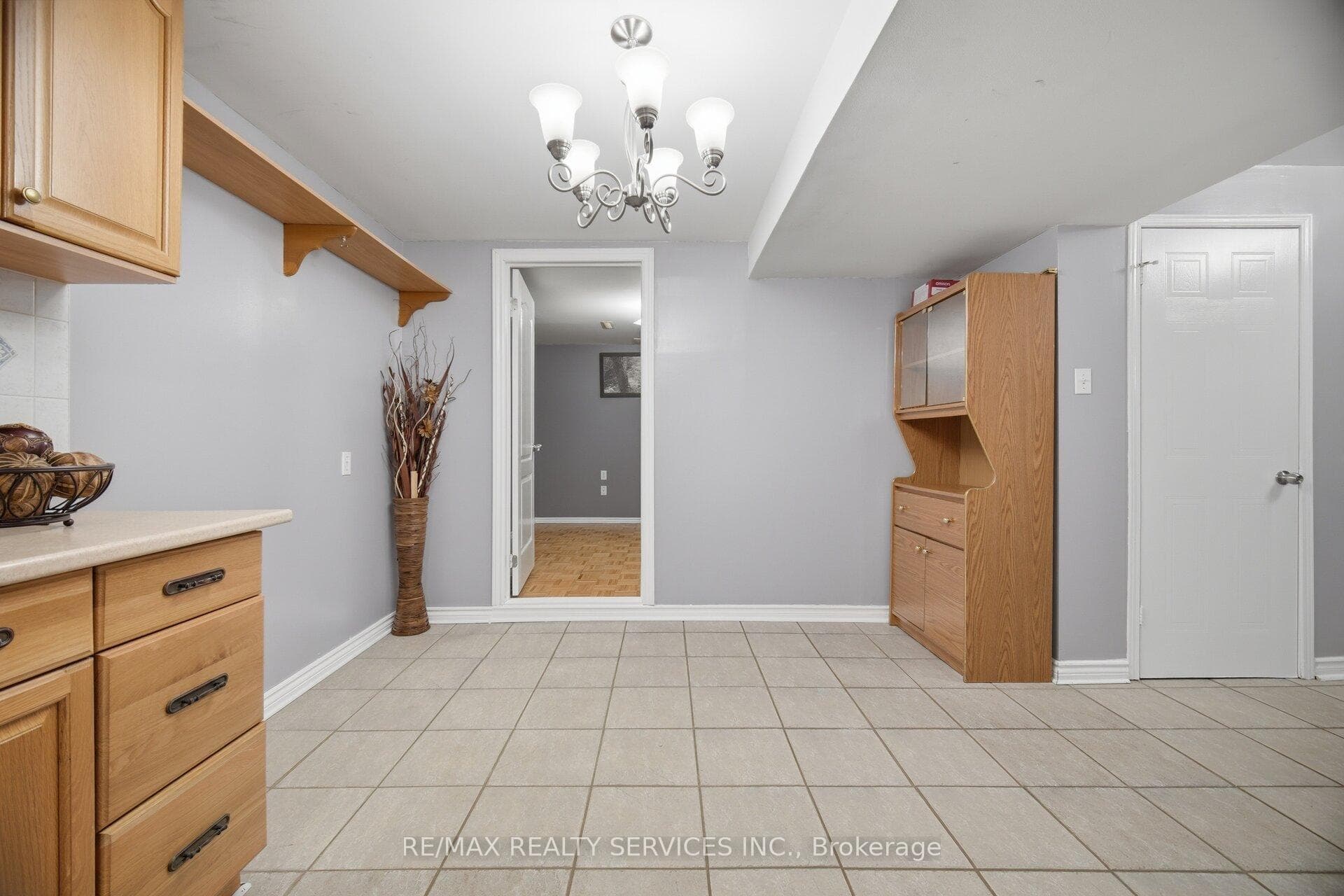 11 Poplar Plains Road photo 38