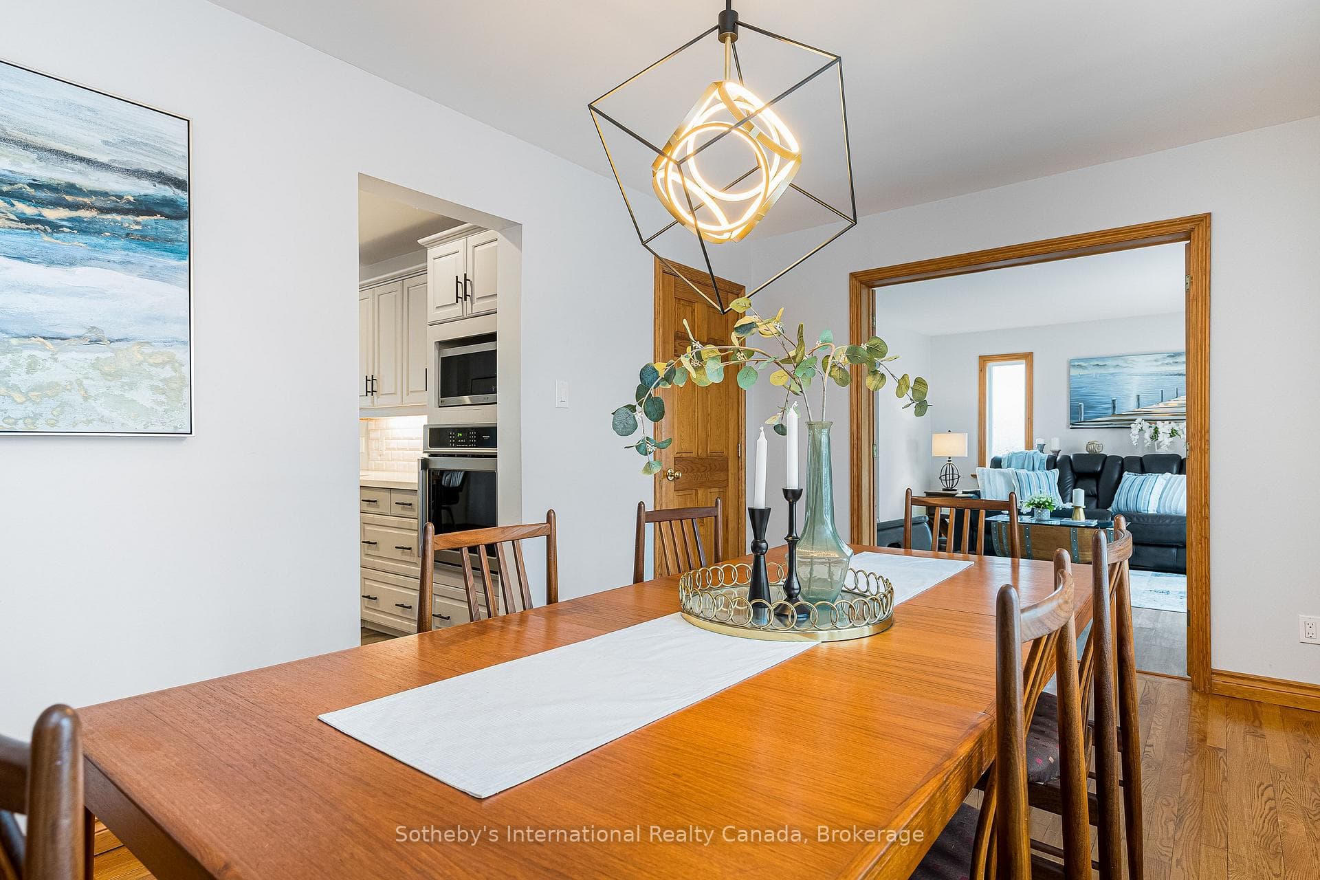 154 Mary Street photo 16