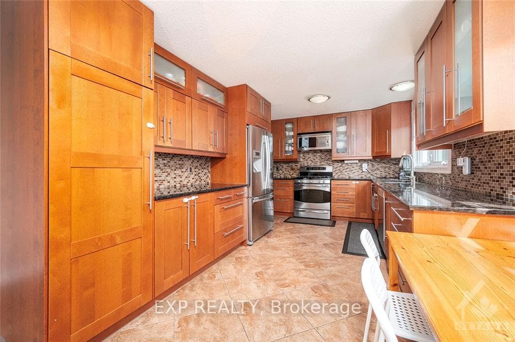 1527 BROOKMILL Line photo 9