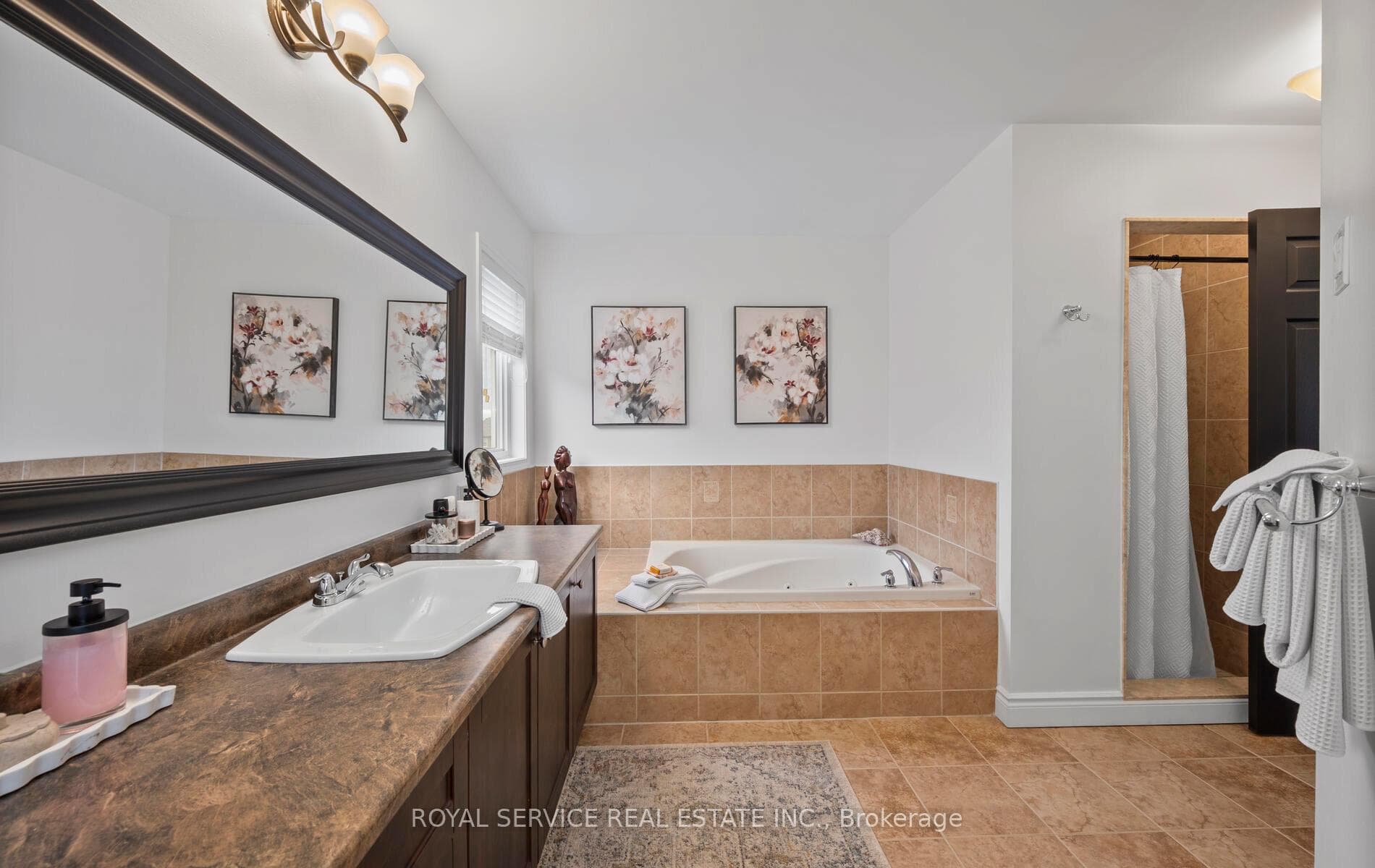39 Lobb Court photo 16