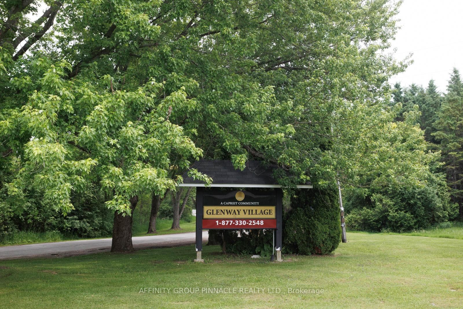 33 GLENWAY Drive photo 39