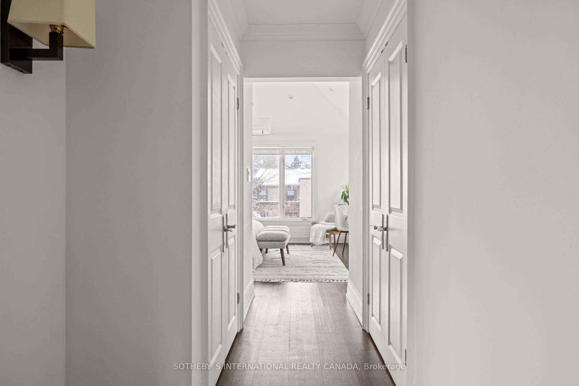 208 Hillhurst Boulevard photo 31