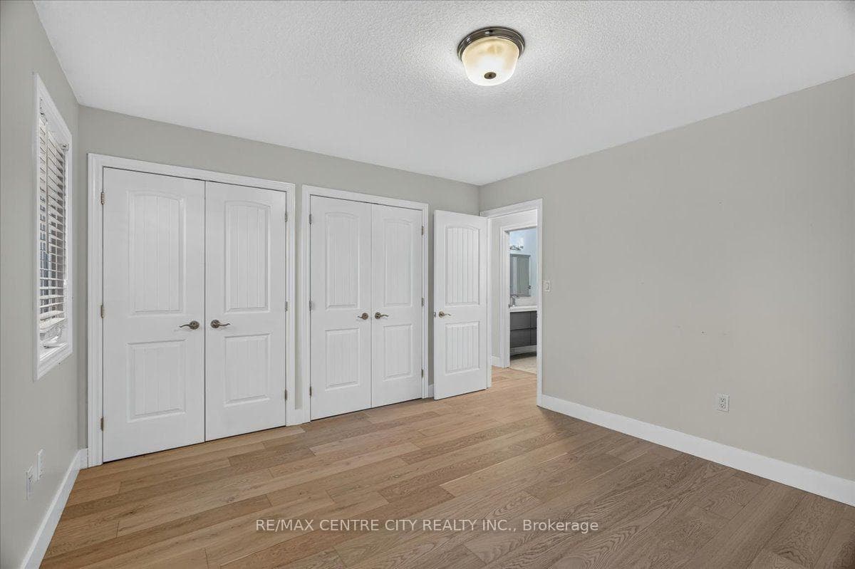 59 Bridle Path photo 22
