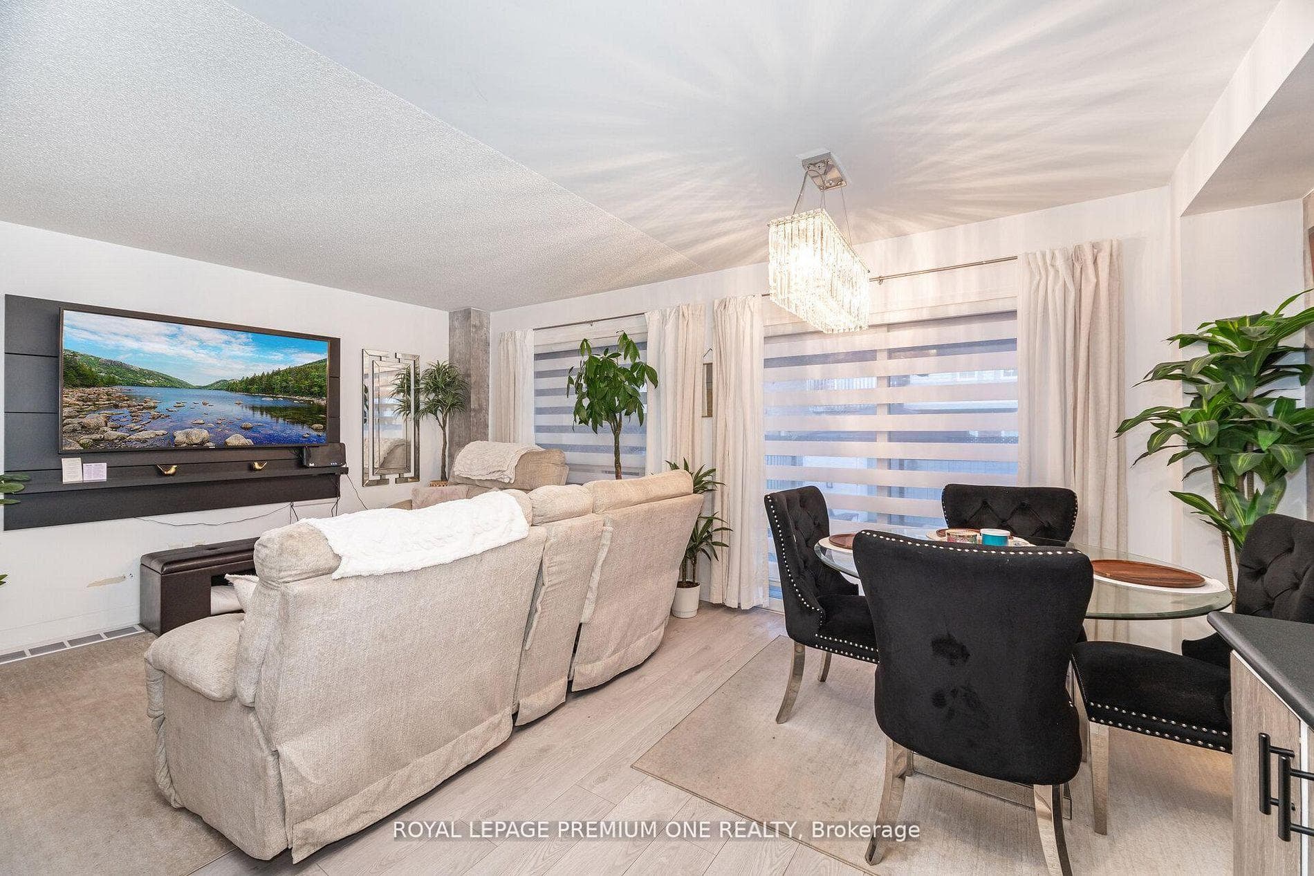47 Triple Crown Avenue photo 14
