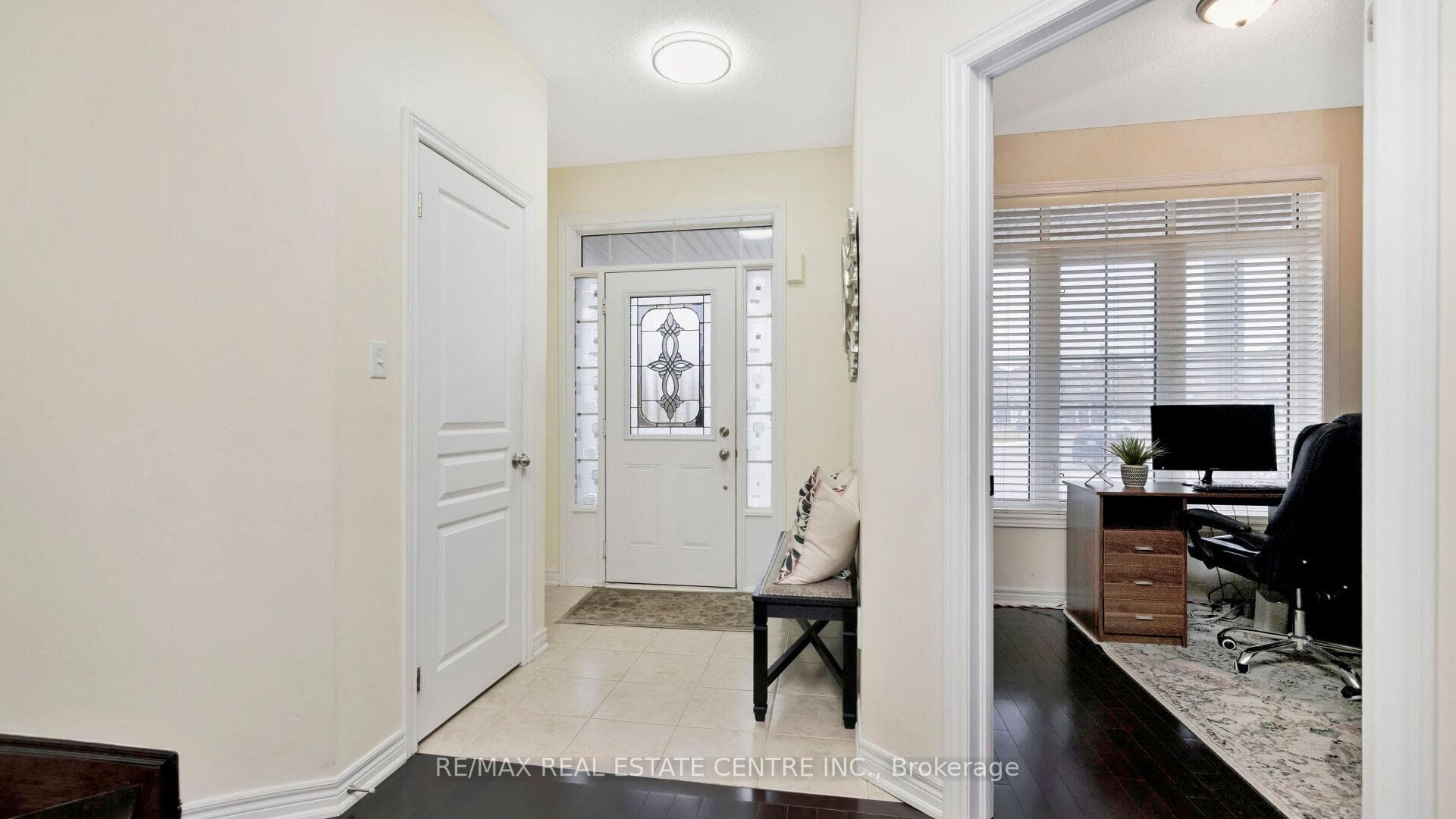 61 Heatherglen Drive photo 4