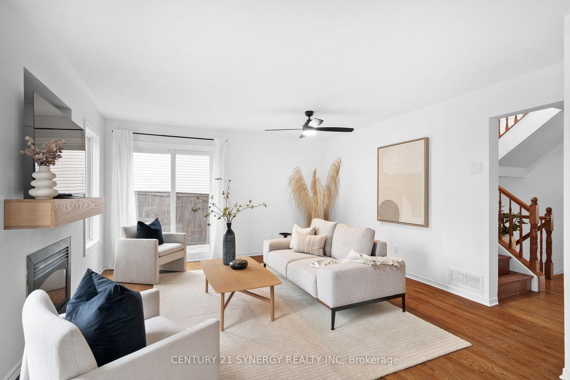 2065 Oakbrook Circle photo 15