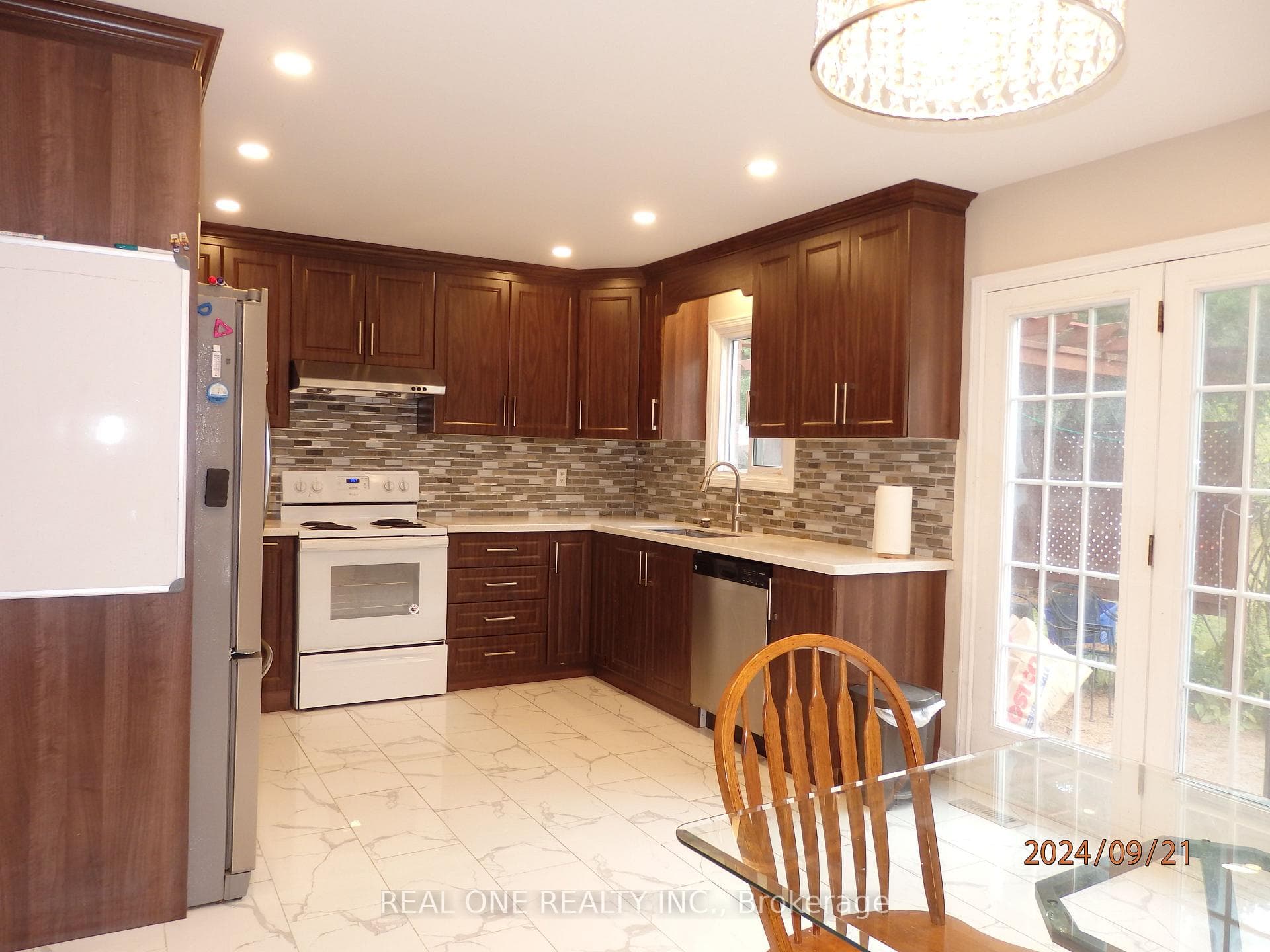 8 Kitchen