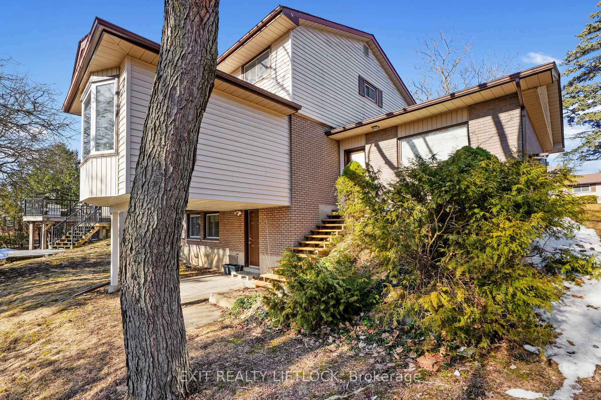 1310 Keewatin Boulevard photo 30