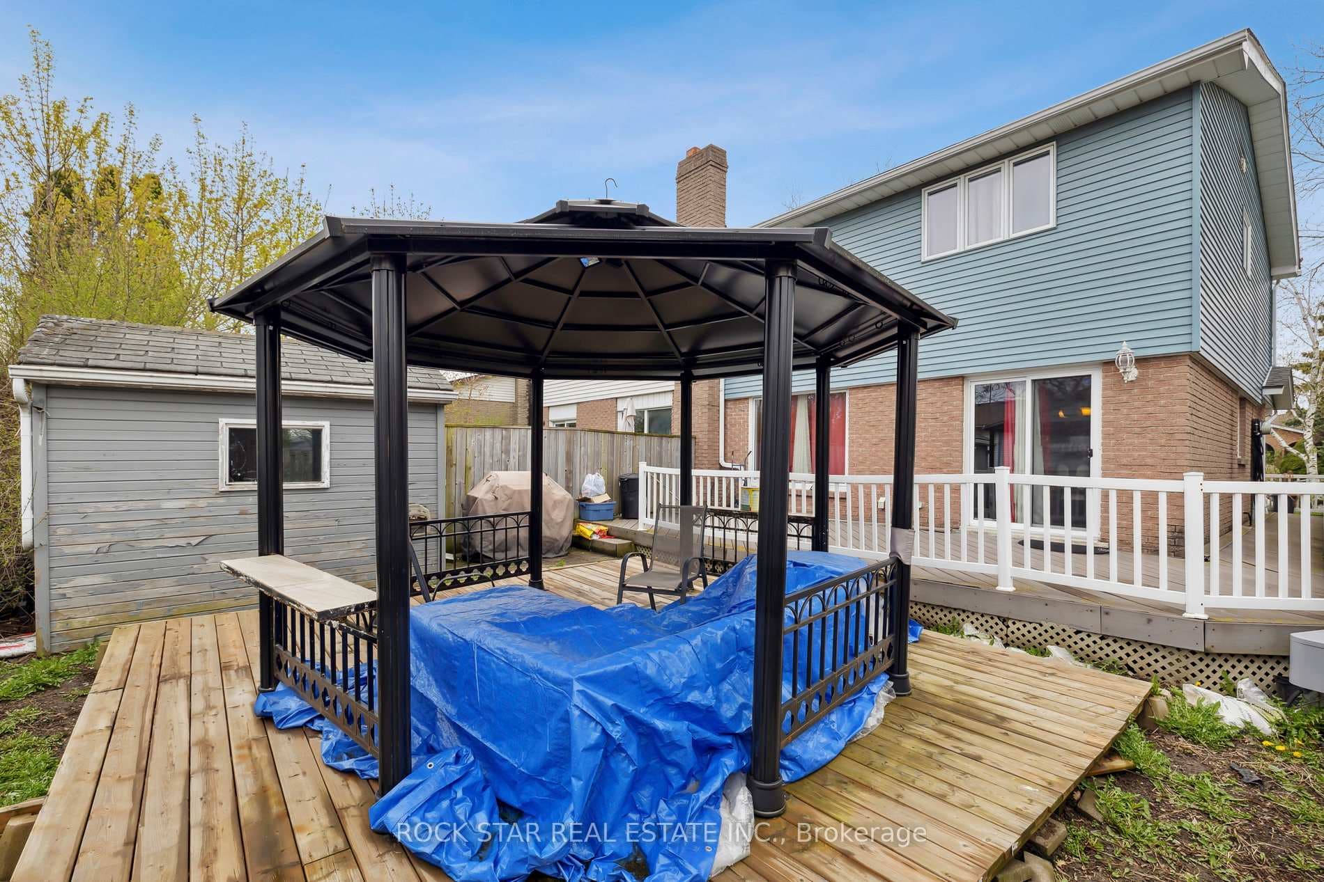15 Beston Drive photo 34