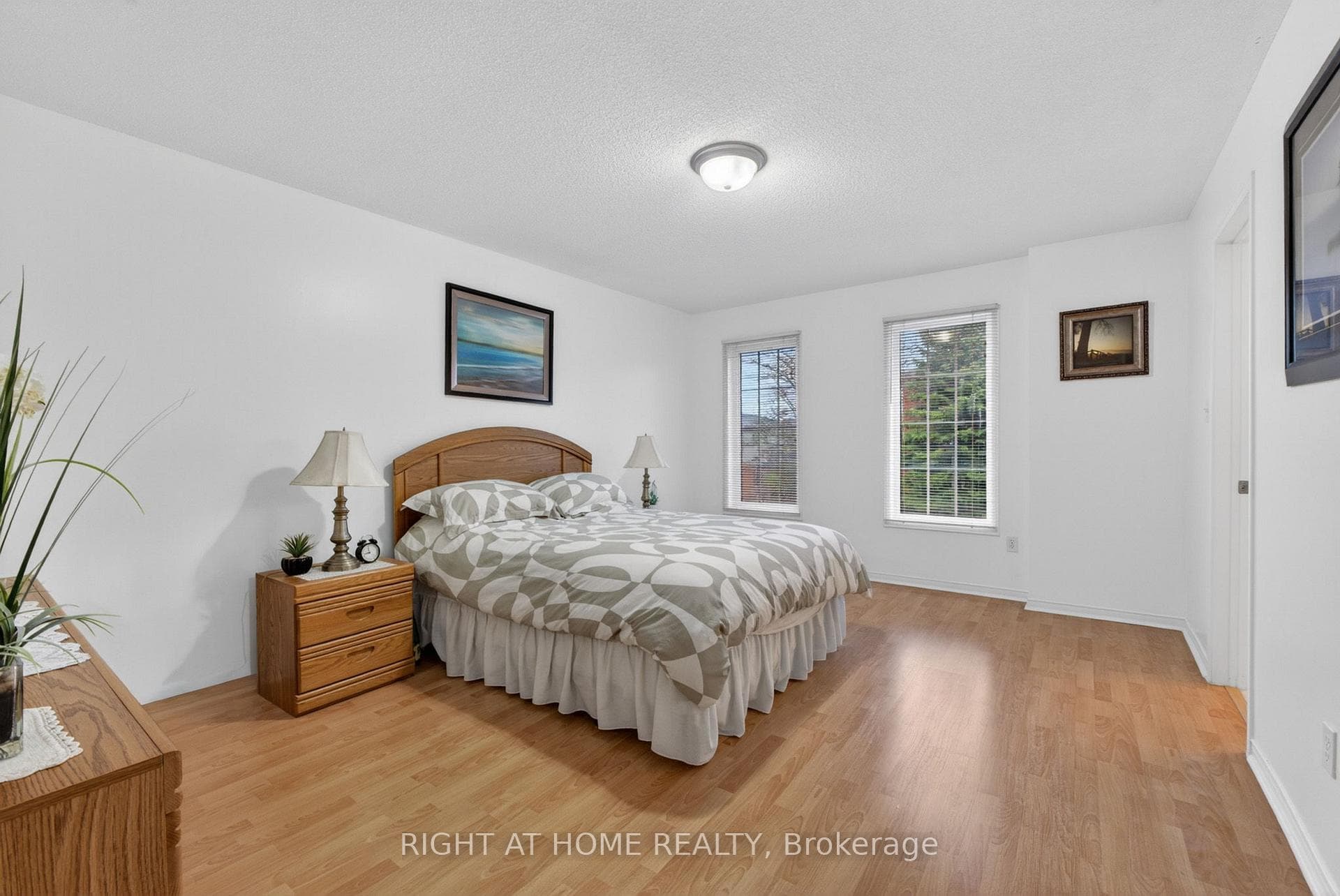 1480 Britannia Road Unit 24 photo 27