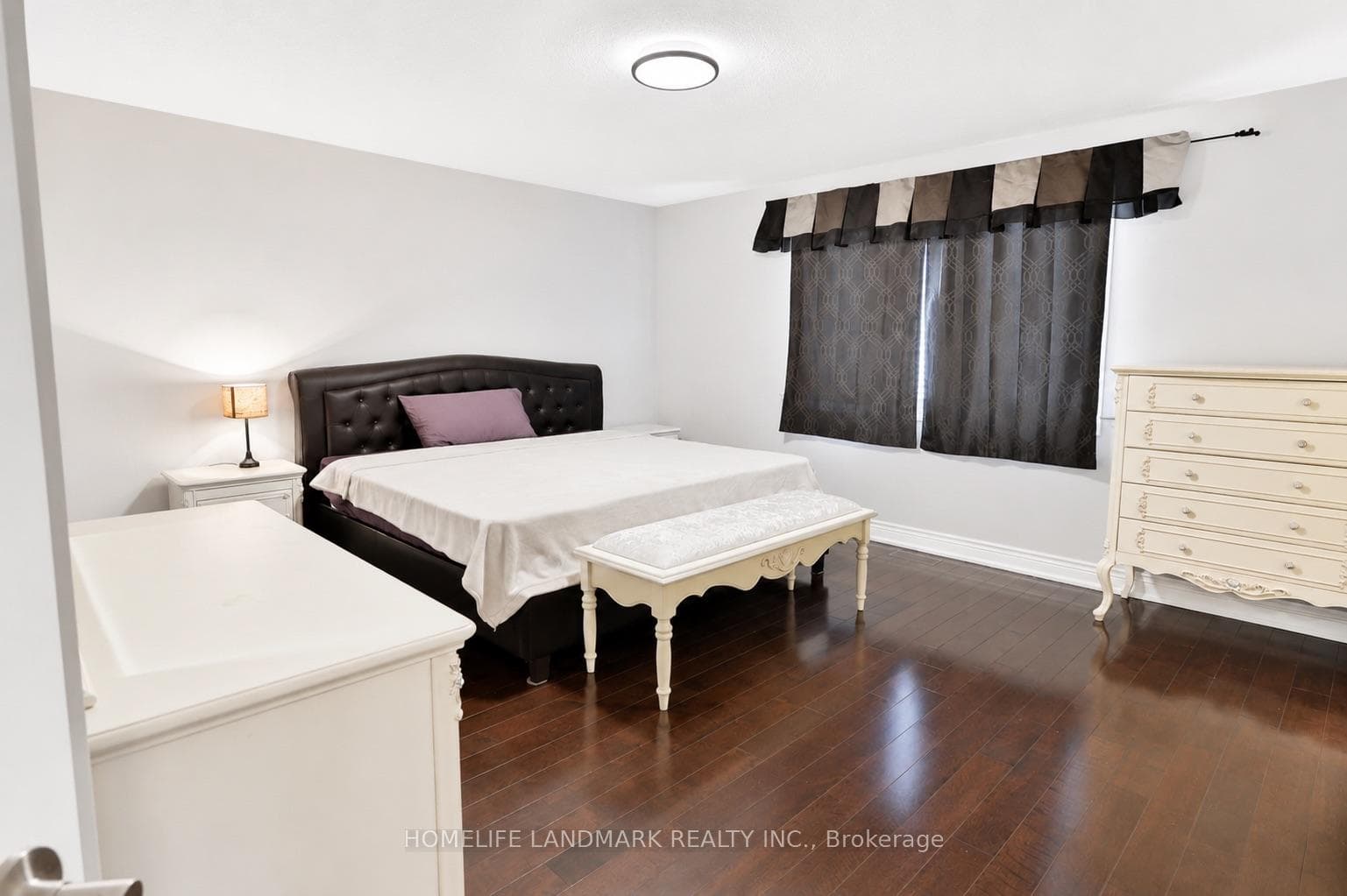 191 Robirwin Street photo 16
