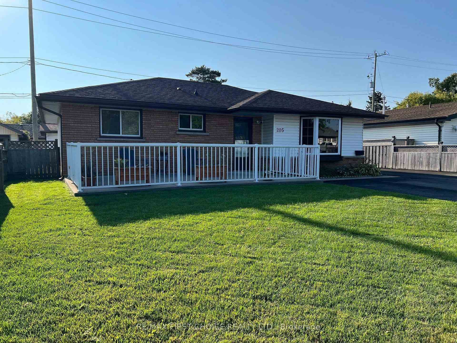 205 WINDEMERE Avenue photo 39