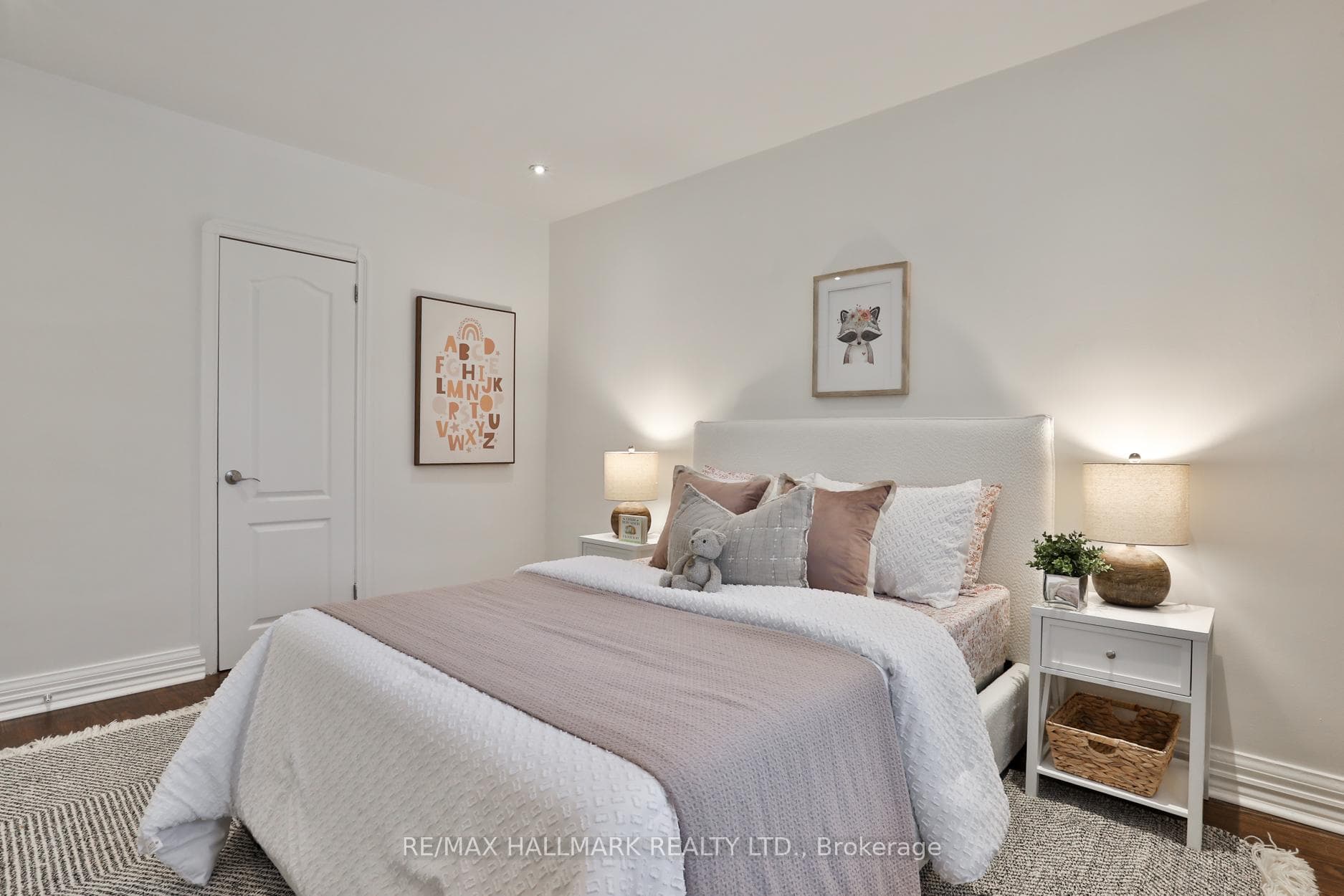 299 Ridley Boulevard photo 20