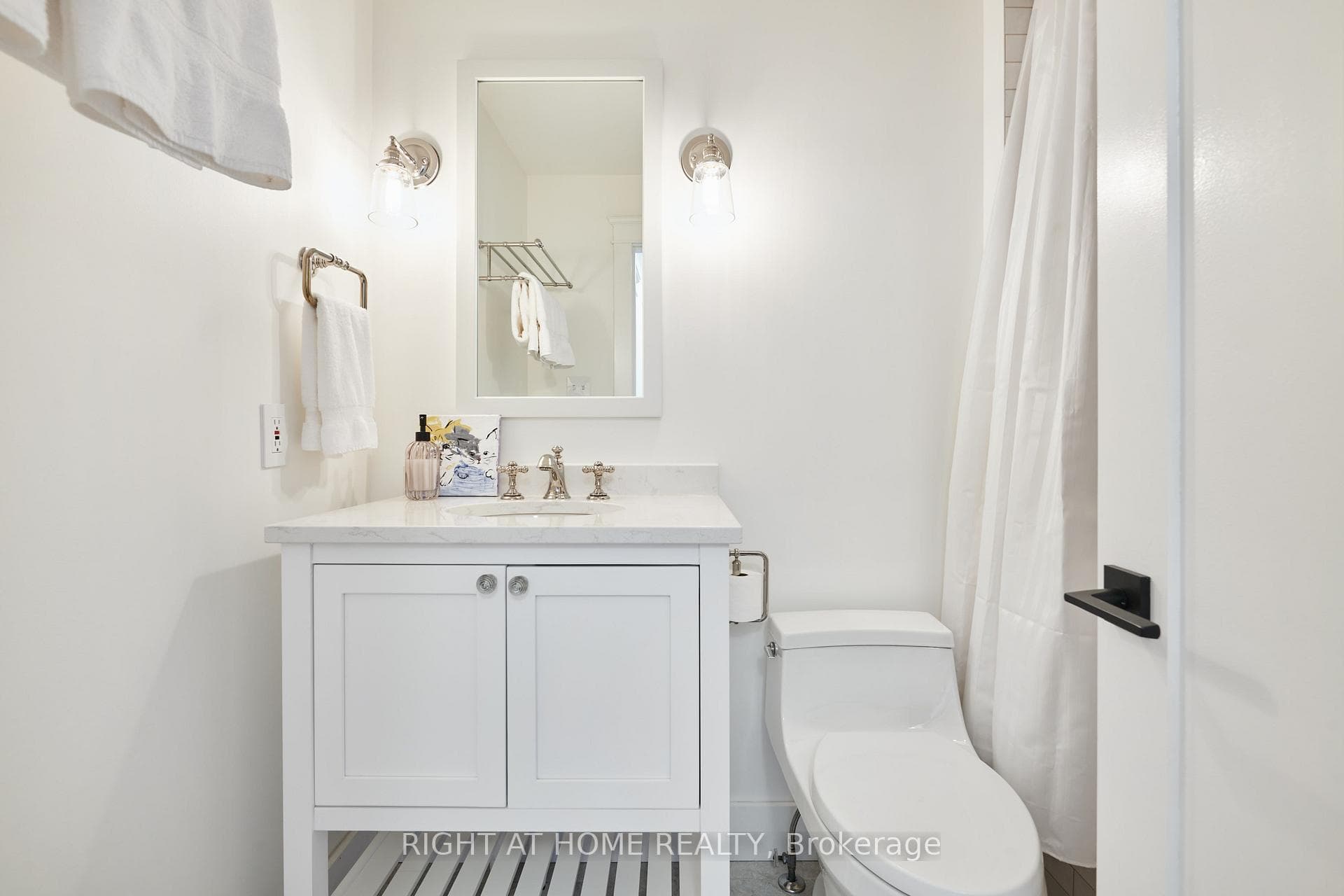 239A Sunnyside Avenue photo 26