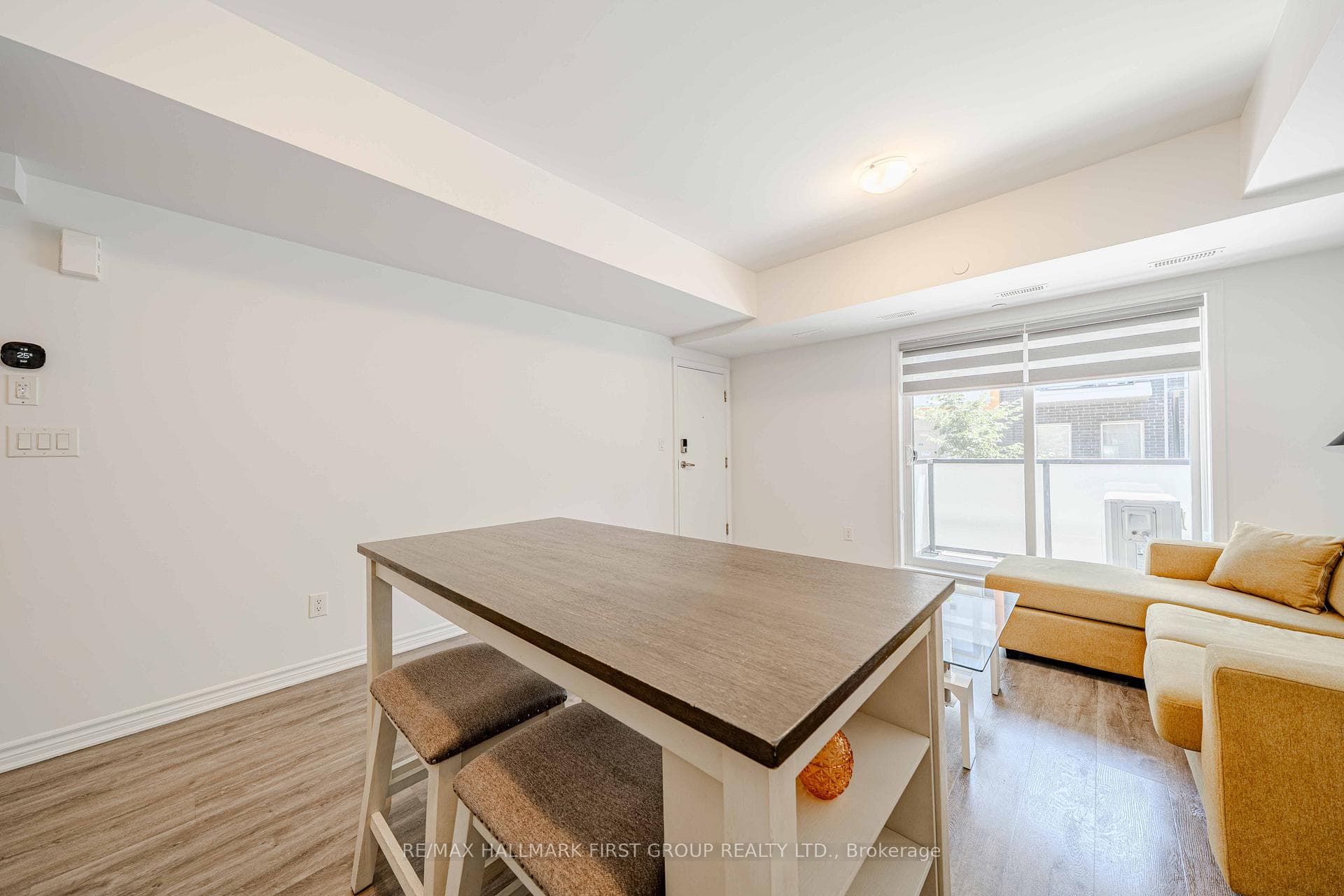 2789 Eglinton Avenue Unit 405 photo 15