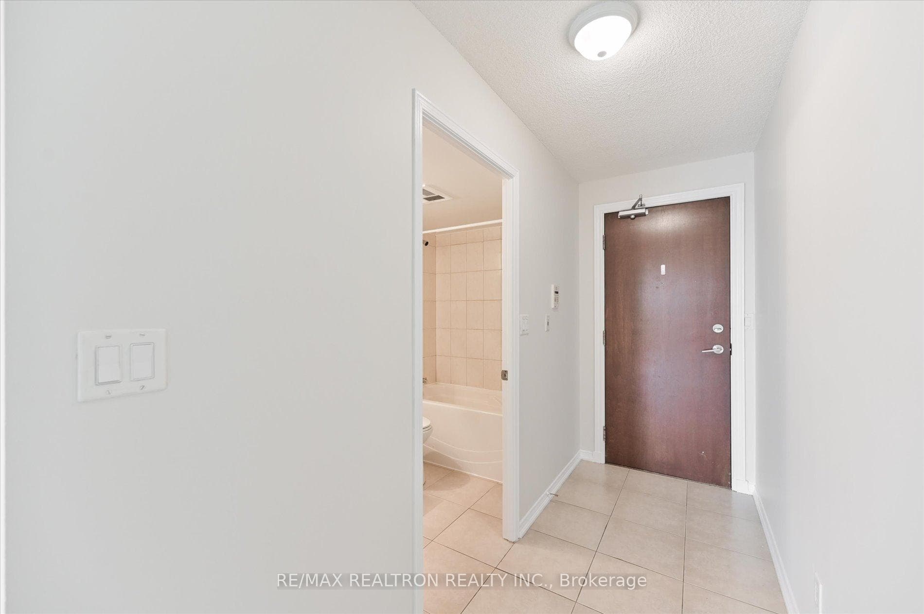 6 Rosebank Drive Unit 2J photo 10