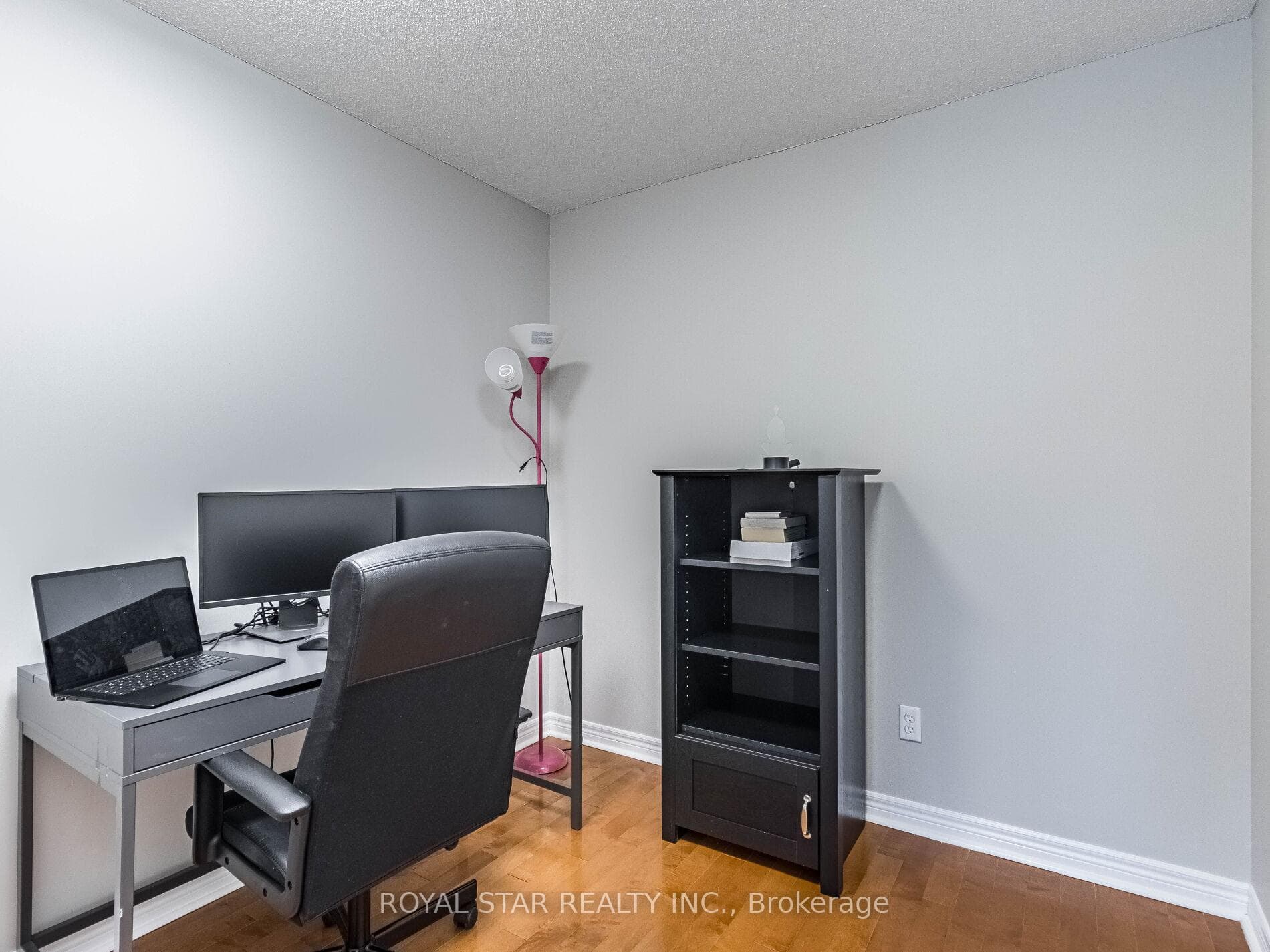 70 Colonel Bertram Road photo 27