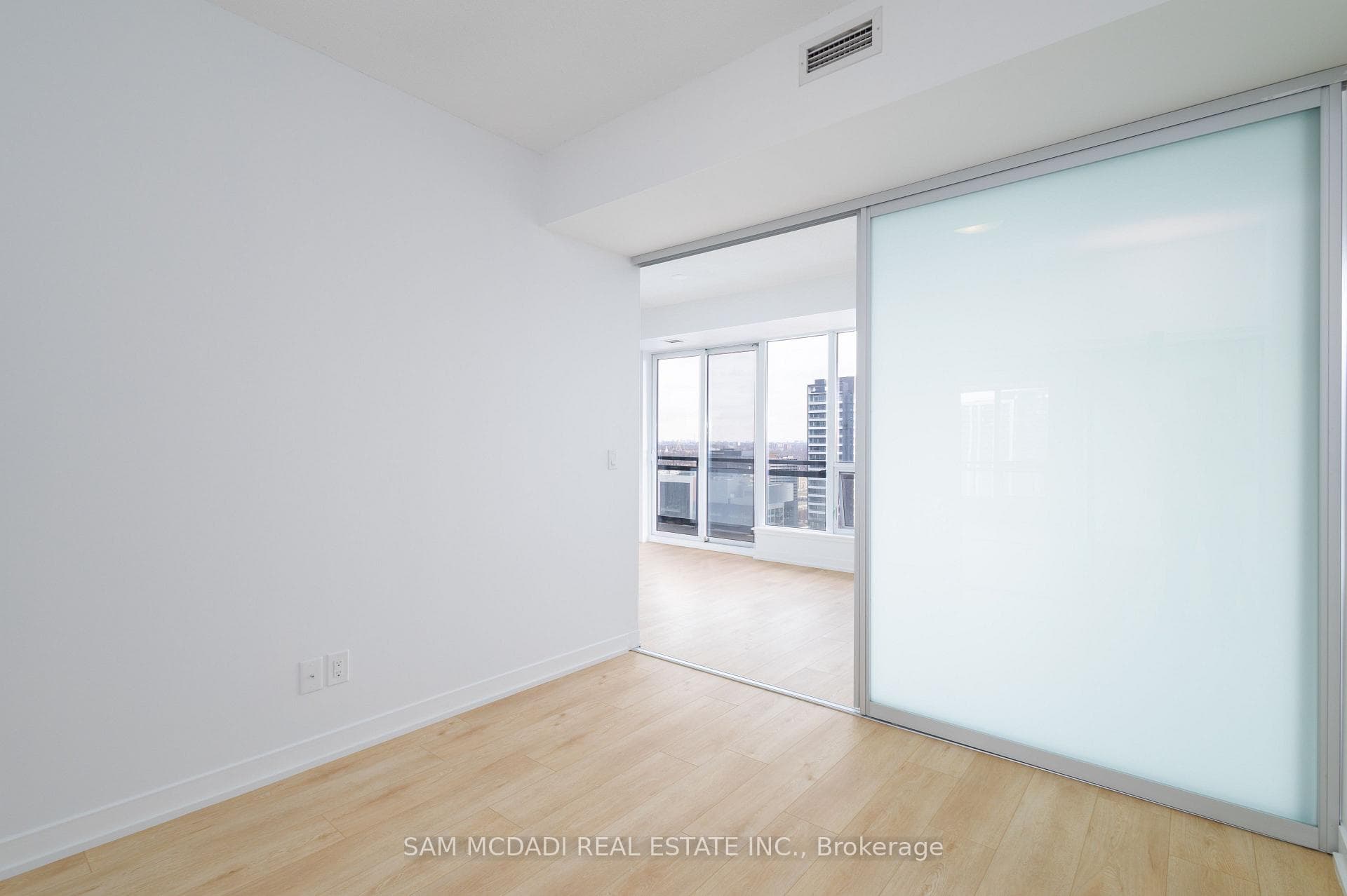 225 Sackville Street Unit 2412 photo 18