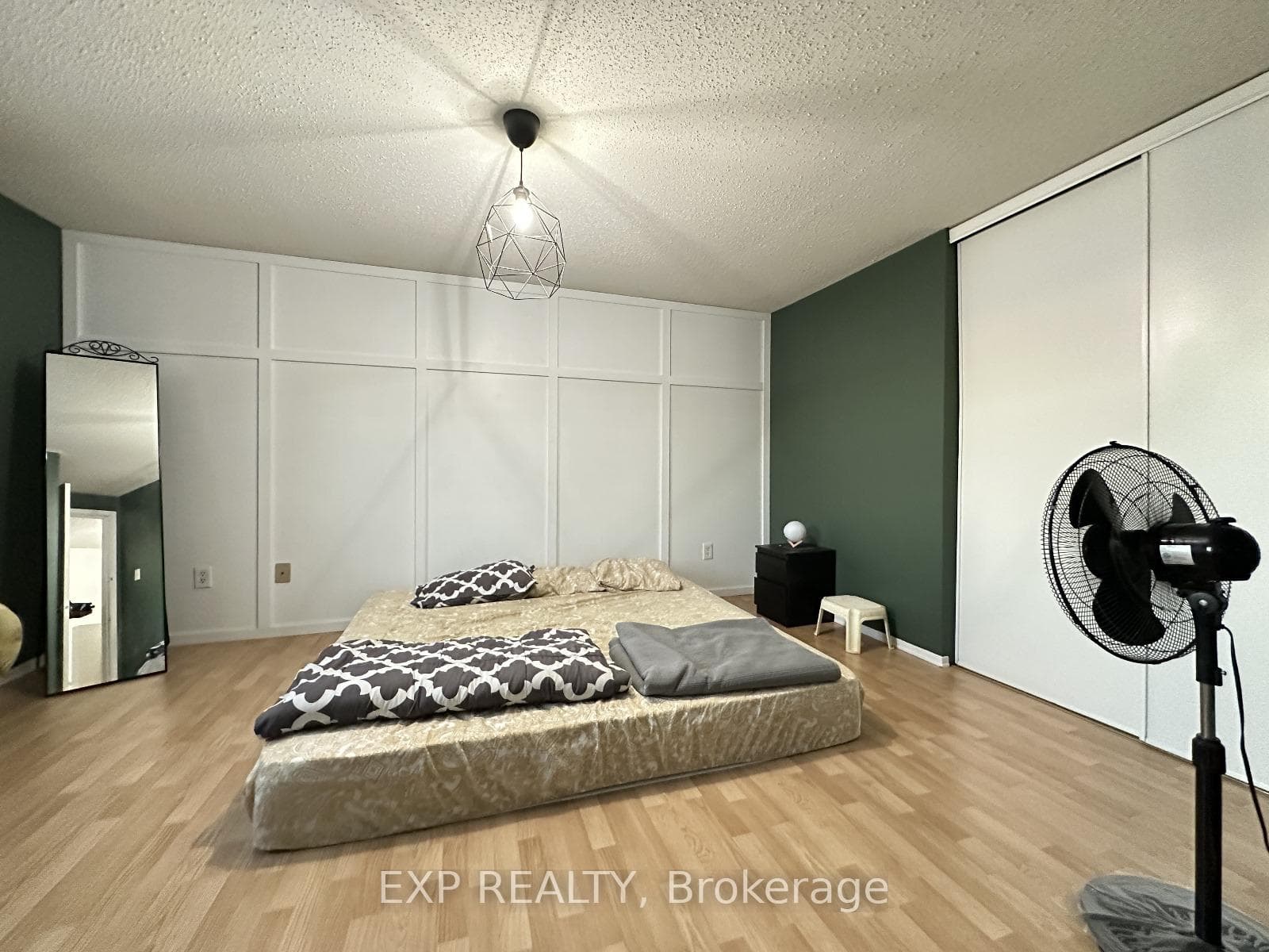 265 Williamsburg Road Unit 31 photo 12