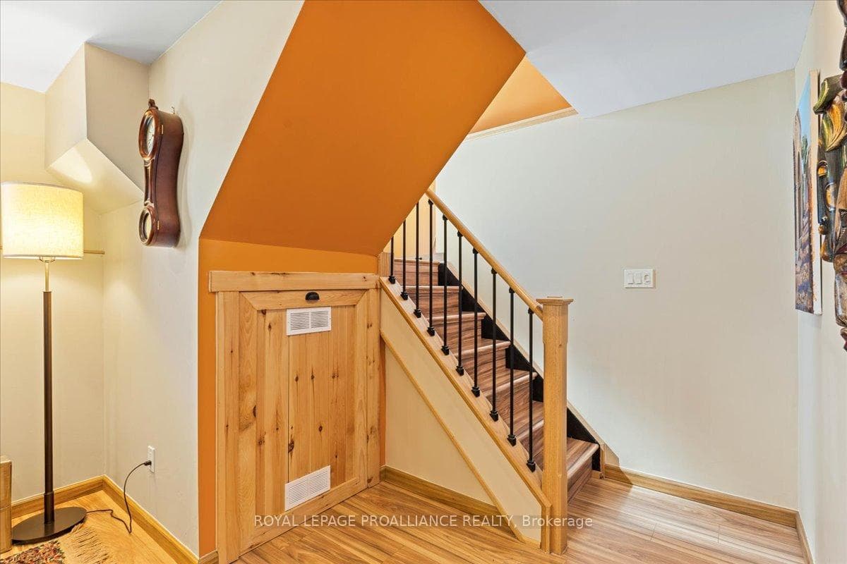30 Caroline Street photo 23