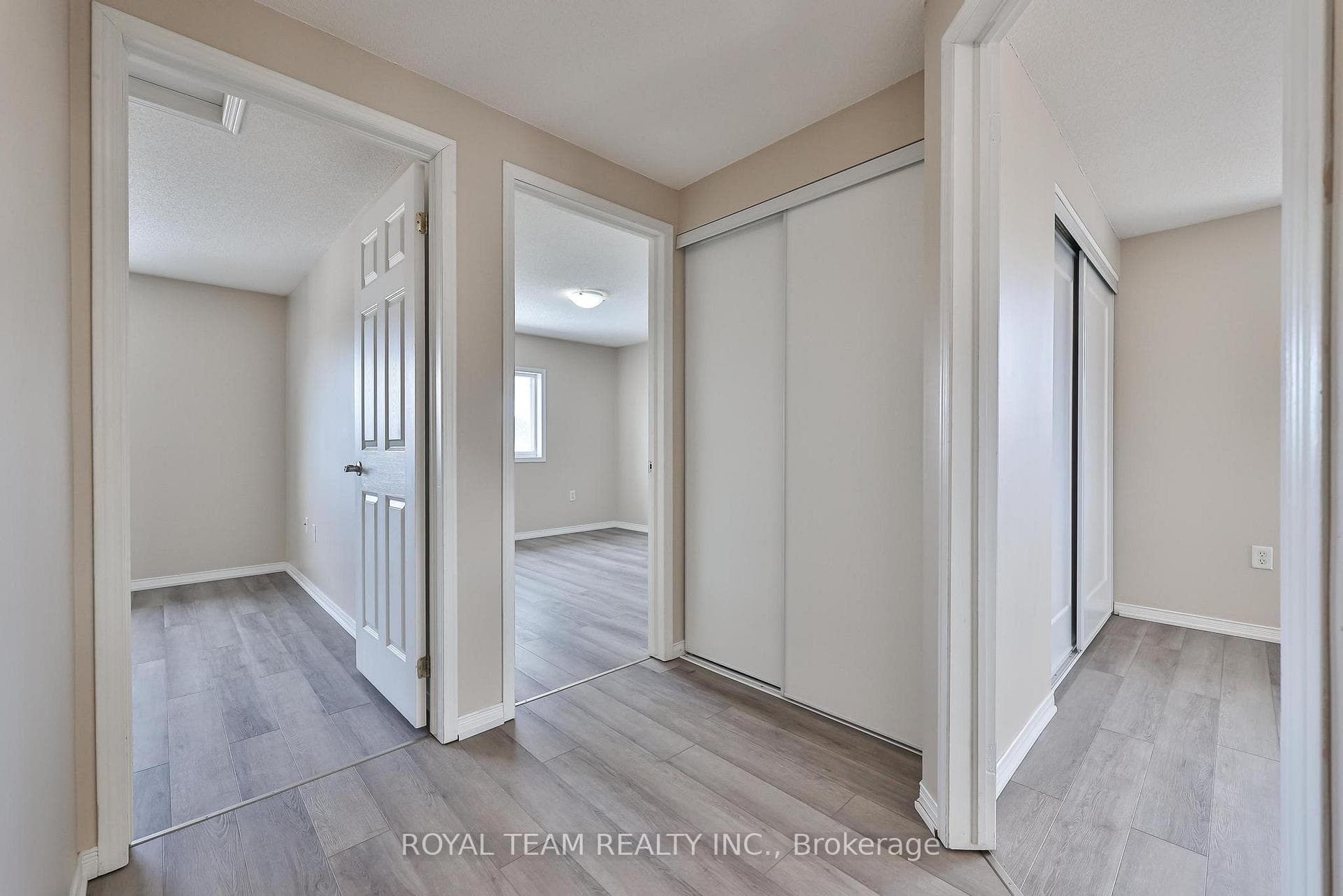 186 Madelaine Drive photo 23