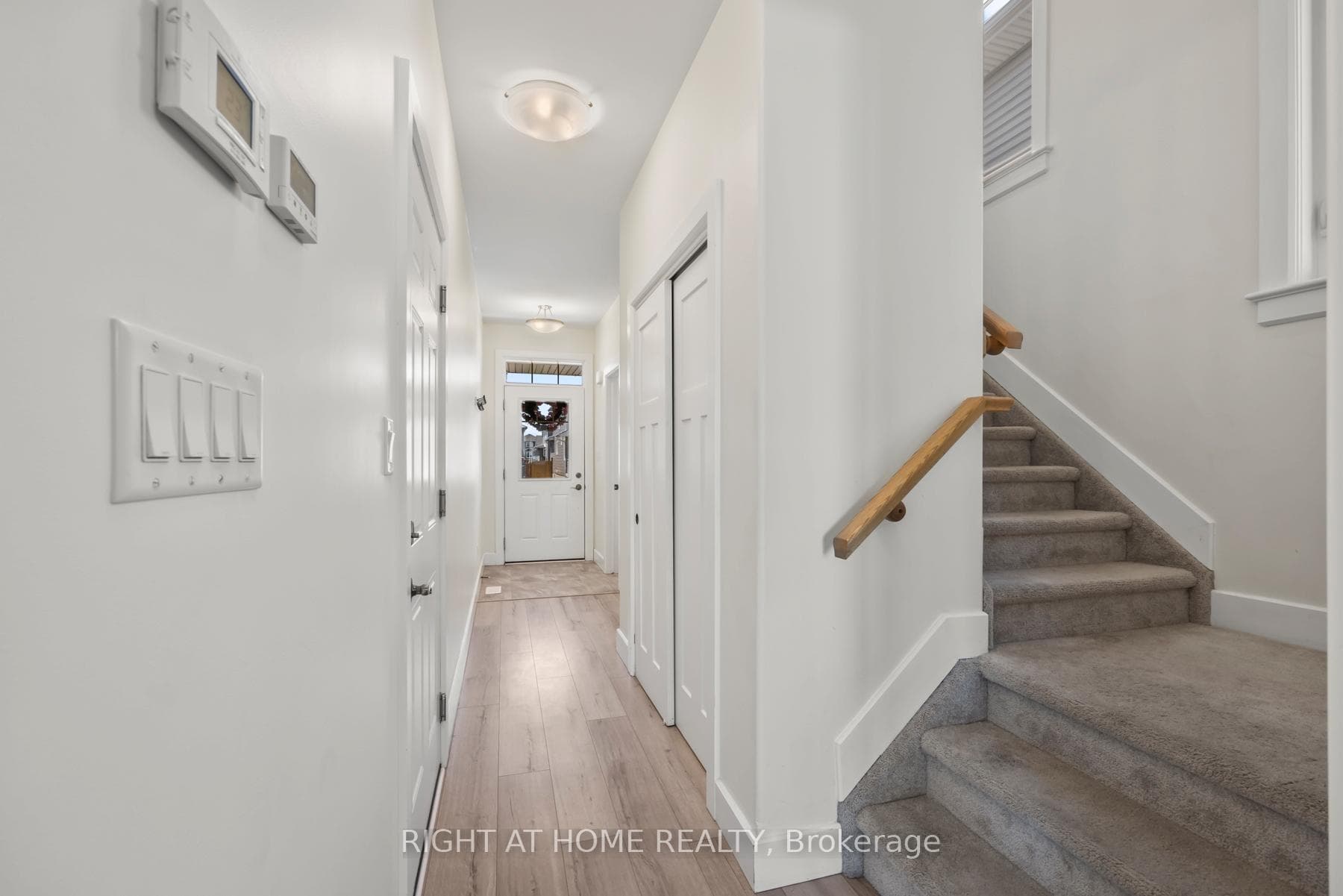 215 Pratt Drive photo 15