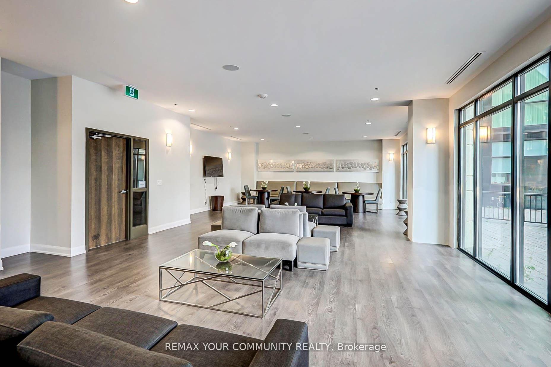 2910 Highway 7 Road Unit 2903 photo 31