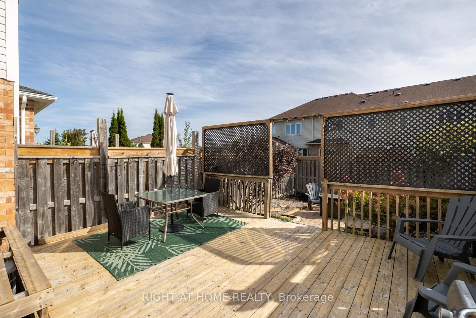 89 Dewell Crescent photo 28