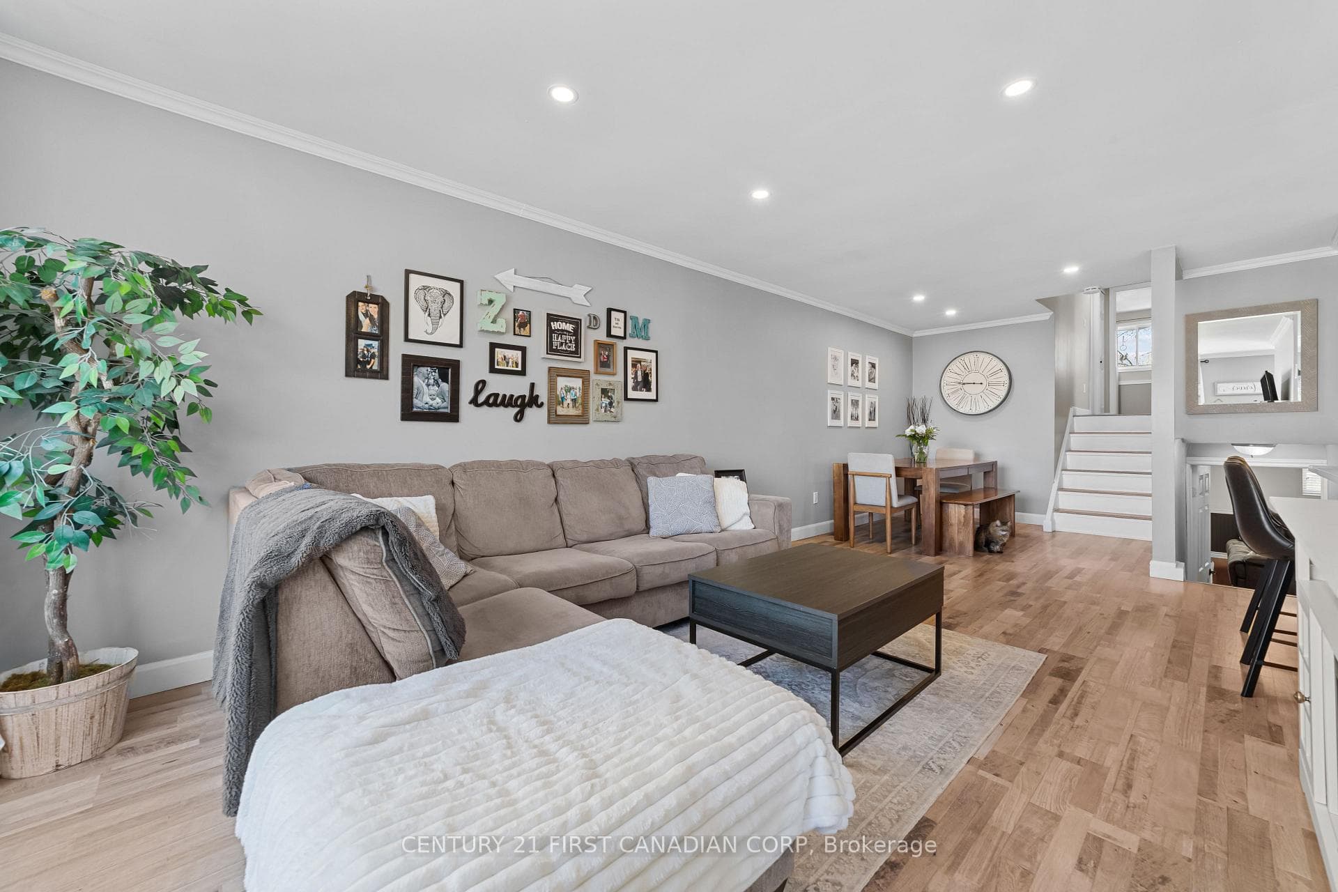 67 Adswood Road photo 18