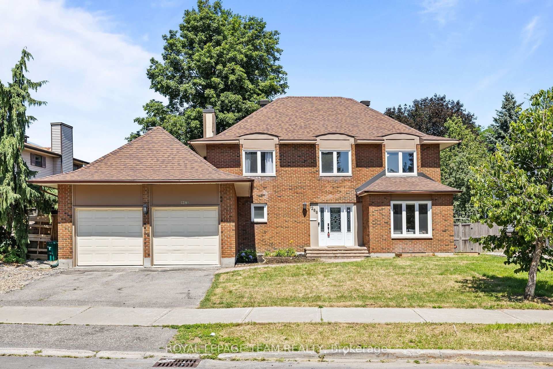 1288 Plante Drive Unit B photo 1