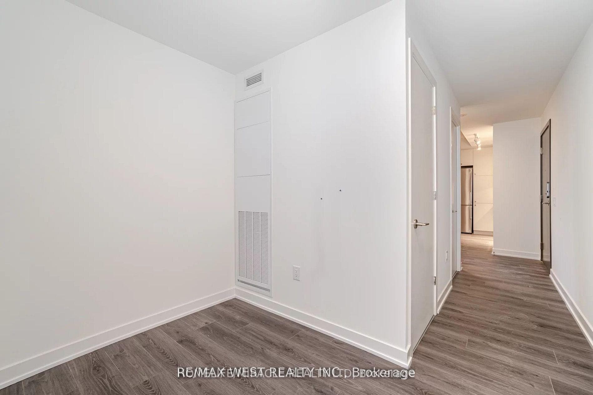 9 Tecumseth Street Unit 401 photo 19