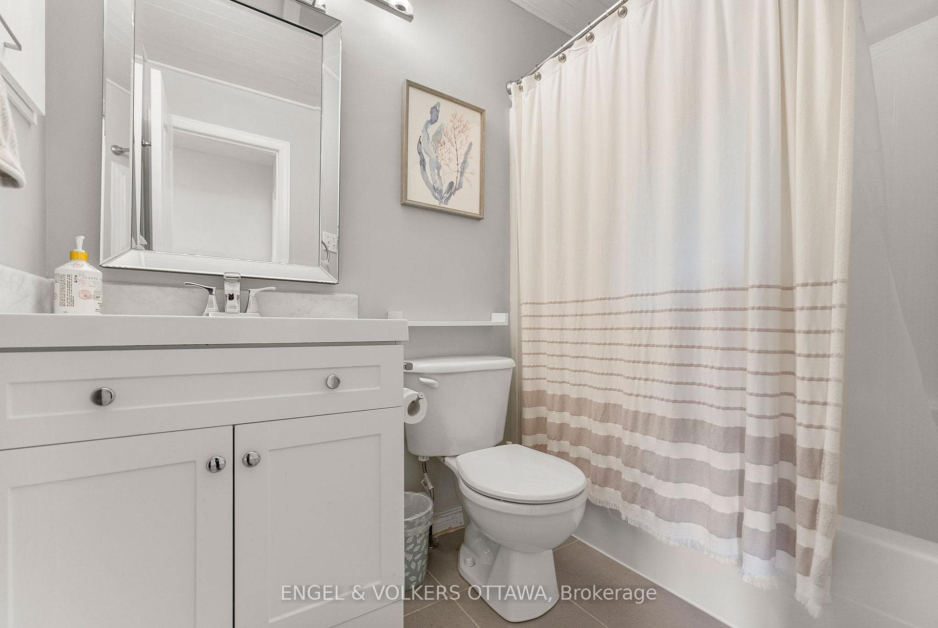 8 Crampton Drive photo 19