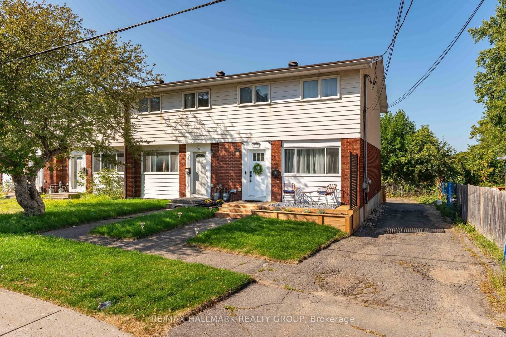 820 Grenon Avenue photo 1