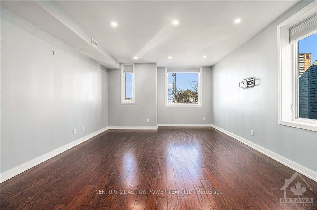 453 BOOTH Street Unit B photo 7