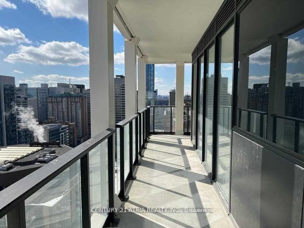 20 Edward Street Unit 2310 photo 3
