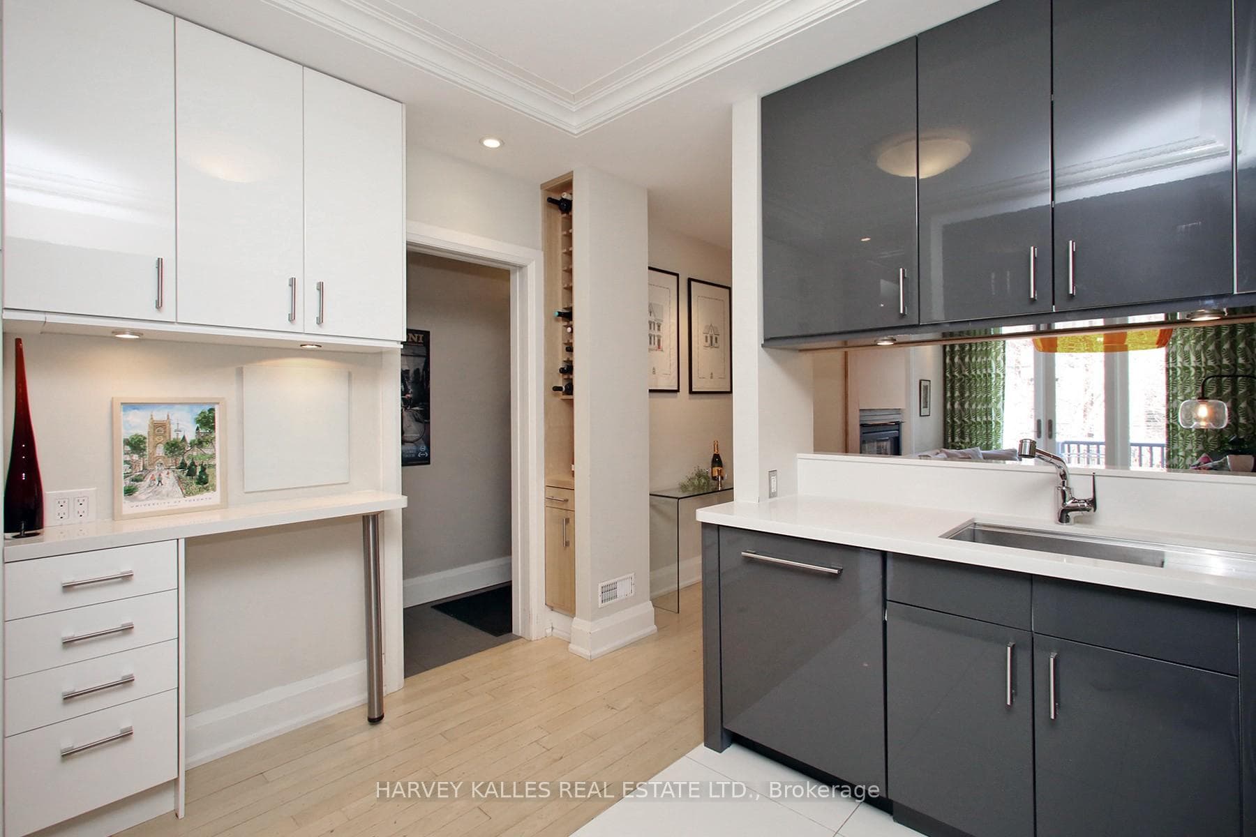 431 Sumach Street photo 14