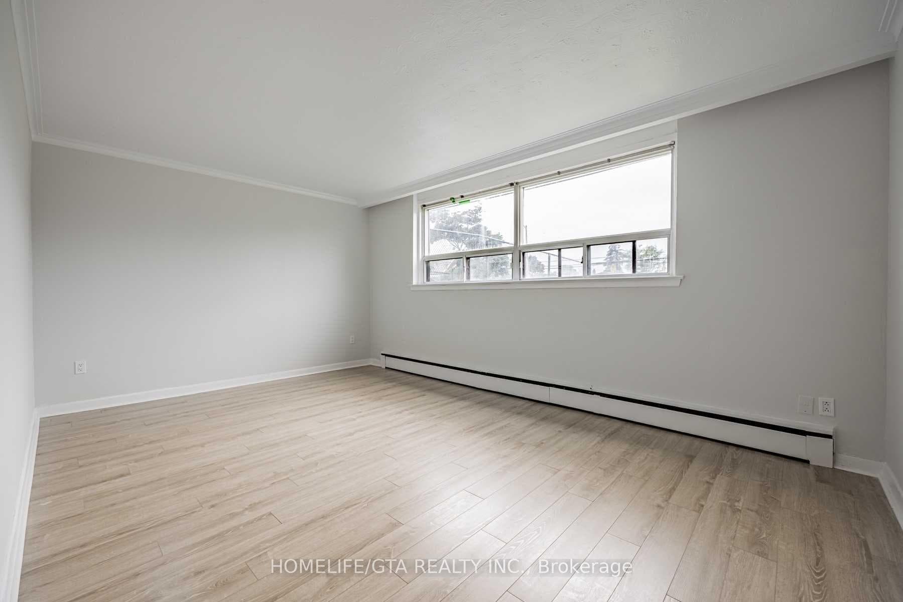 2255 Kipling Avenue Unit 1 photo 5