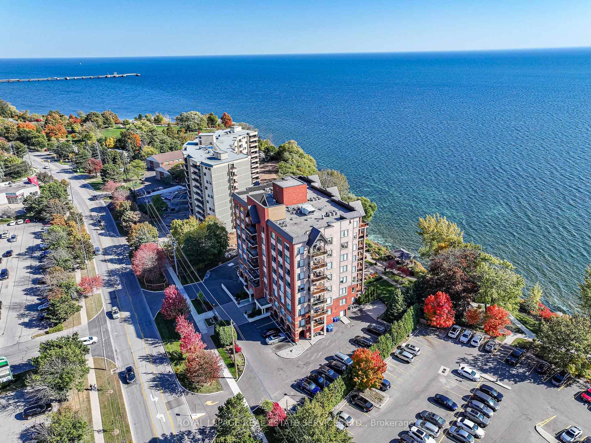 5340 Lakeshore Road Unit 204 photo 4