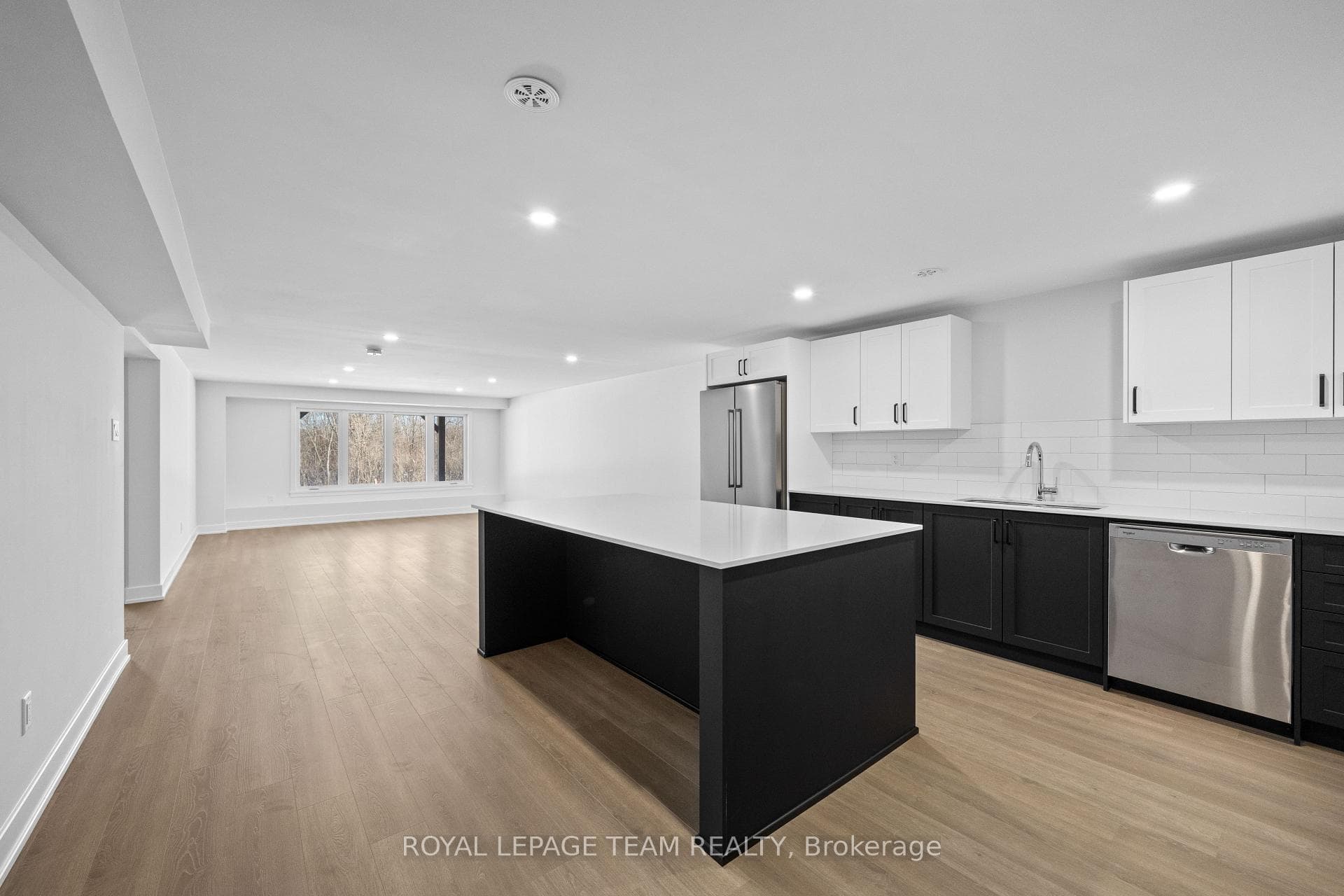 1140 Moore Street Unit 2 photo 7
