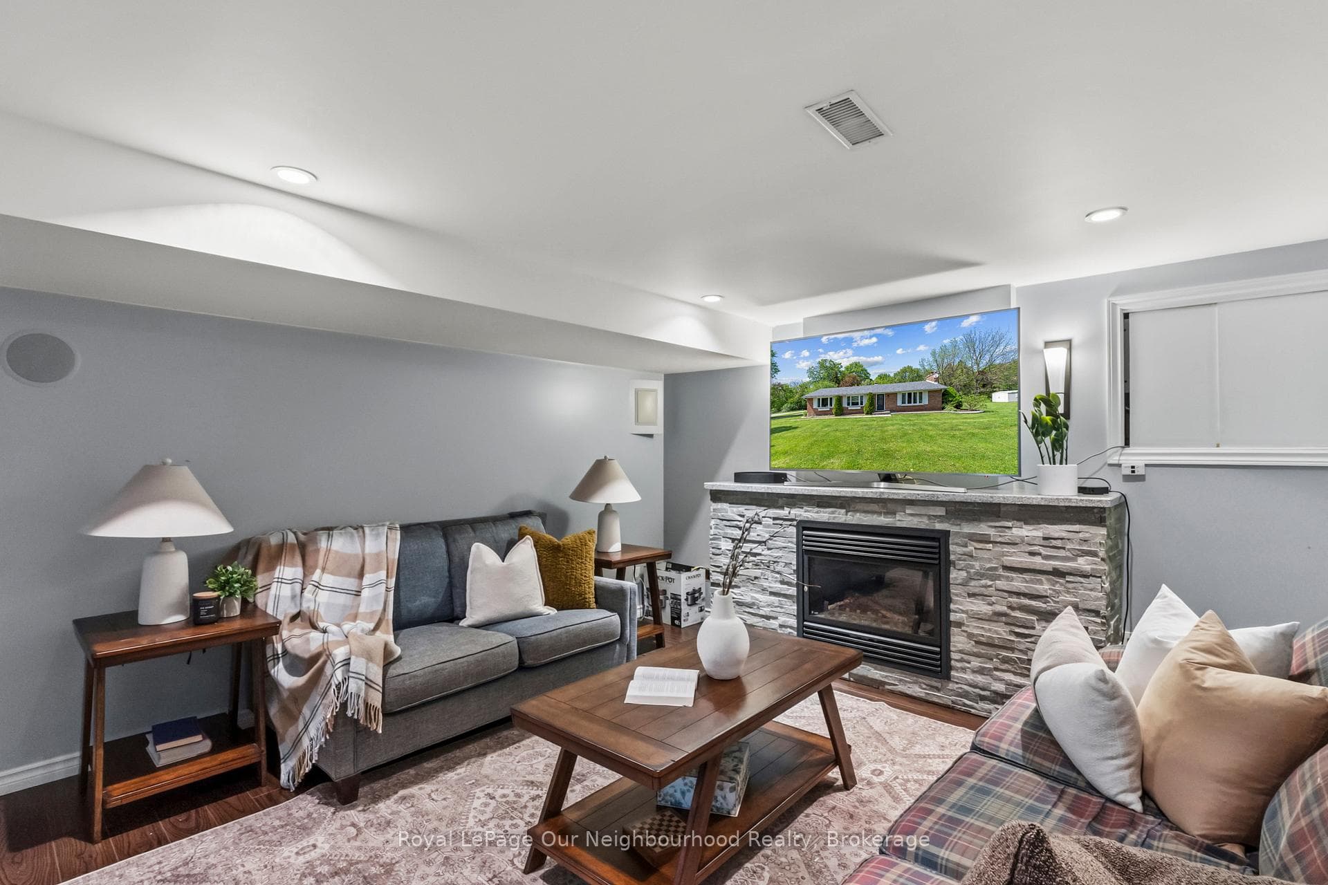 1722 Joseph Street photo 28