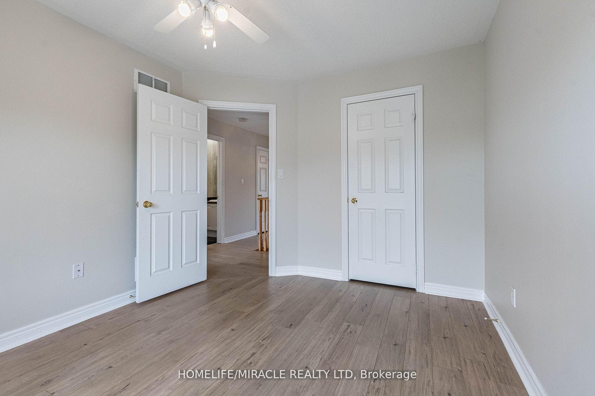 1028 Cumming Boulevard photo 22