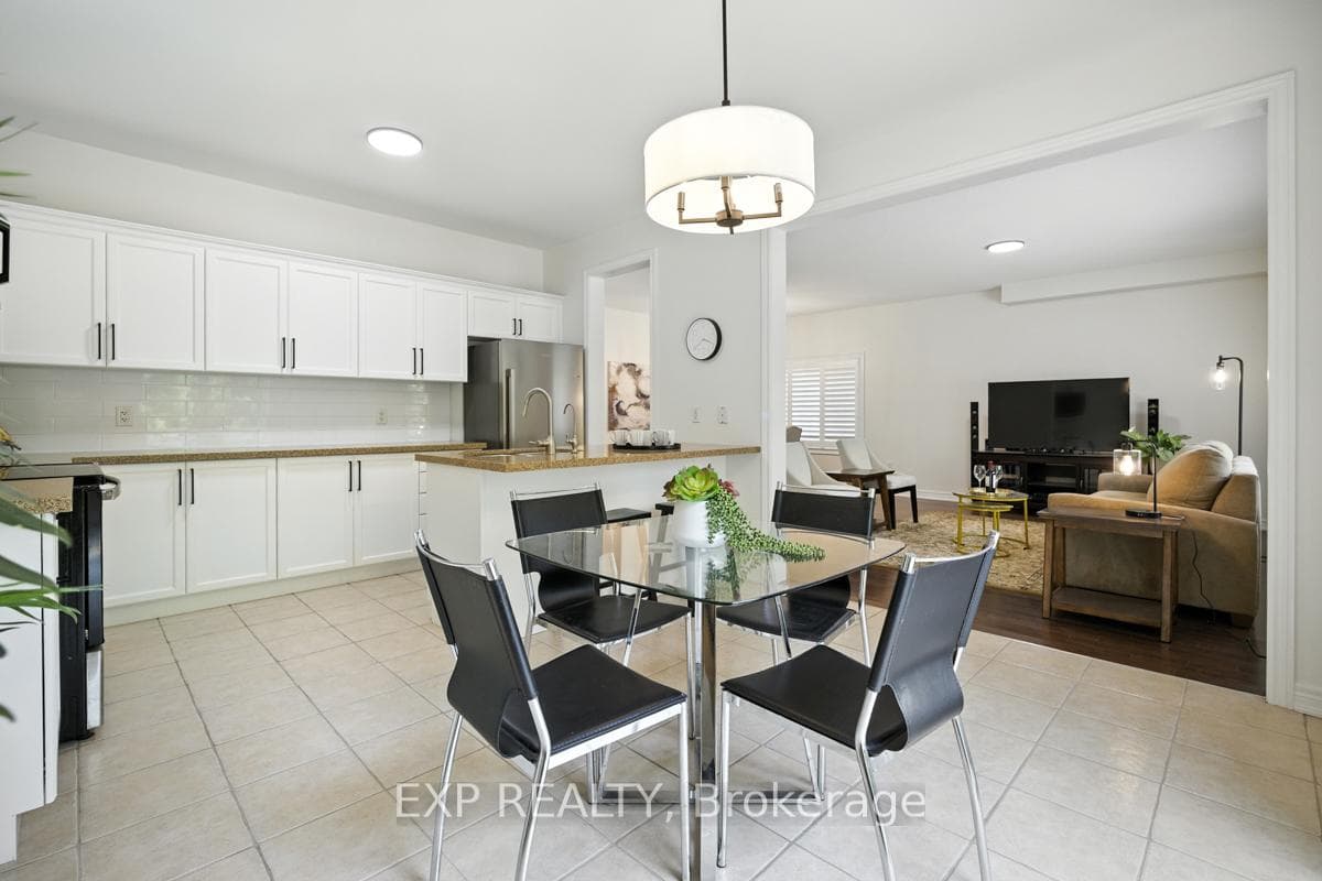 36 Secinaro Avenue photo 5