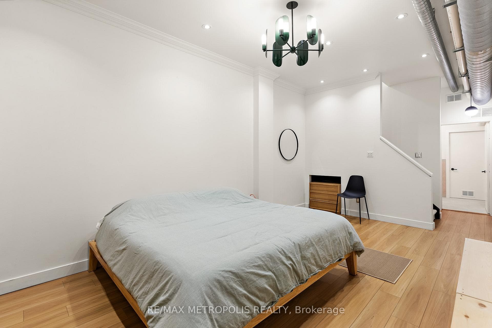 394 Euclid Avenue Unit 102 photo 30