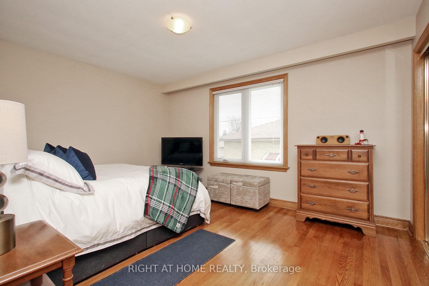 25 Sparrow Avenue photo 16
