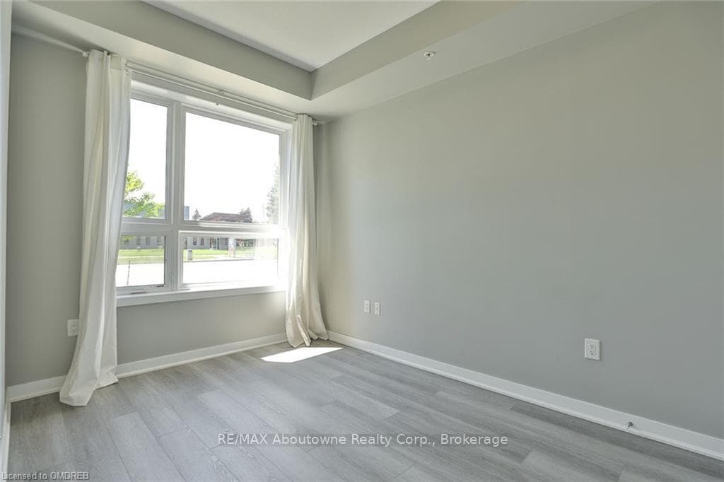 5020 CORPORATE Drive Unit 110 photo 22