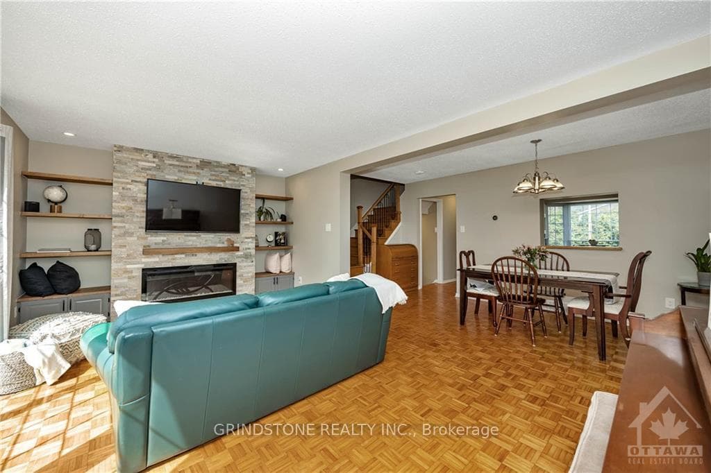 2708 BASELINE Road photo 4