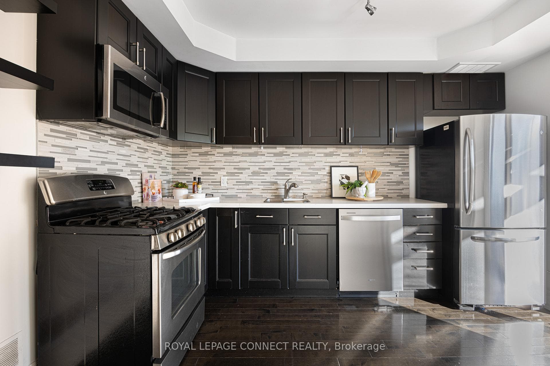 33 Beatrice Street photo 23