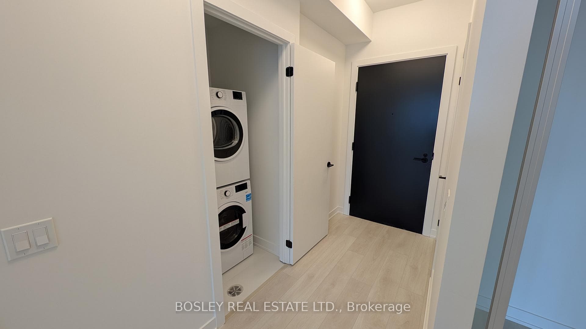 117 Broadway Avenue Unit 2508 photo 14
