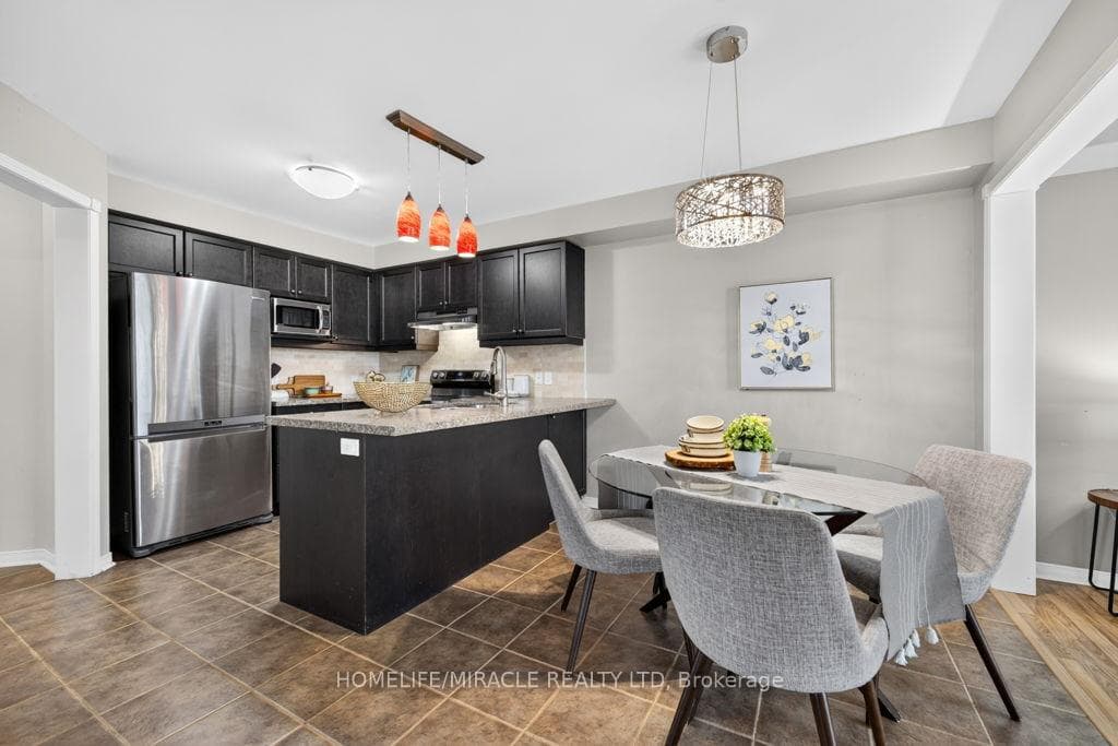1306 Whitelaw Avenue photo 14
