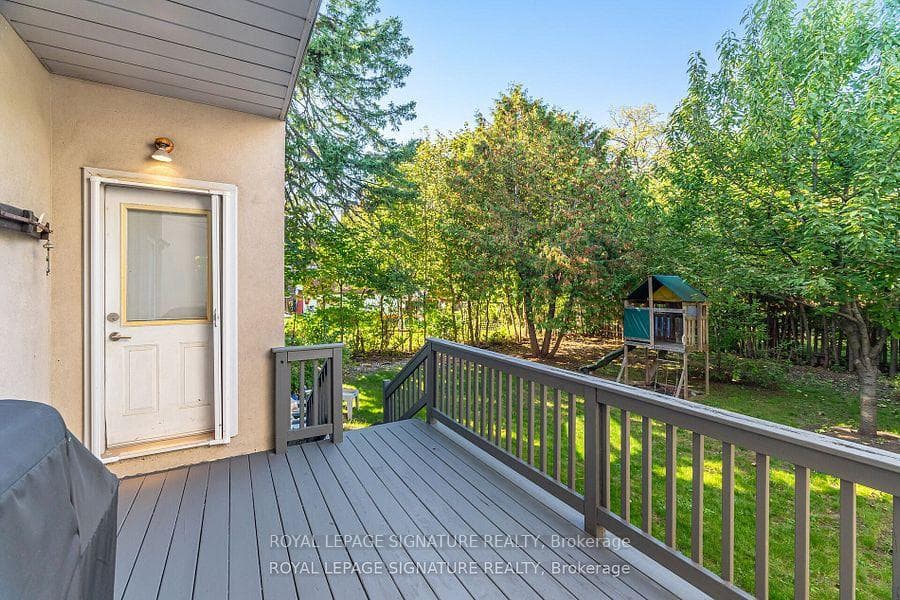 114 Fairholme Avenue photo 42